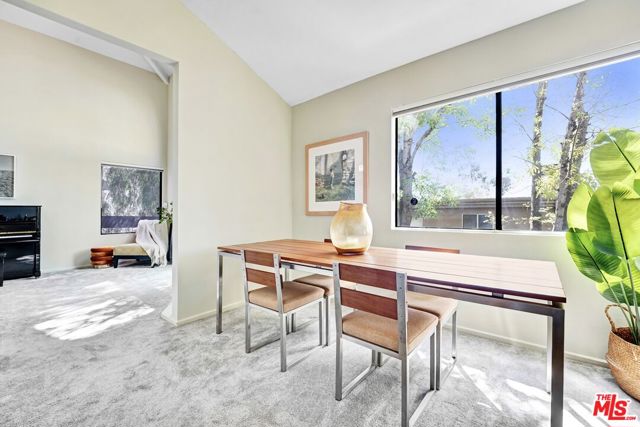 1979 Grace Avenue, Los Angeles CA: https://media.crmls.org/mediaz/83fee684-15ec-4360-bef8-9fe538150b4e.jpg
