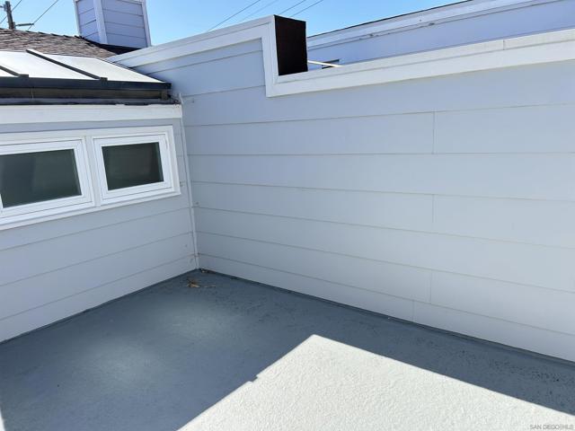 2510 MONTGOMERY AVE, Cardiff by the Sea CA: https://media.crmls.org/mediaz/84007c39-3528-4746-b171-c713bd334120.jpg