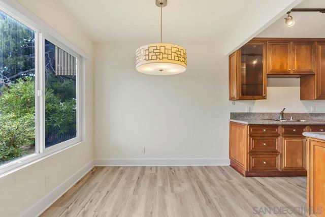 8640 Via Mallorca, La Jolla CA: https://media.crmls.org/mediaz/8401406b-db8a-408f-b72e-2f7313c79b22.jpg