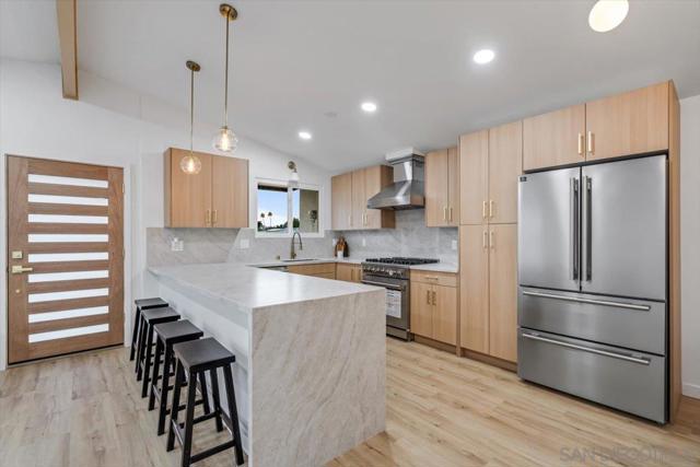 3161 Skipper St, San Diego CA: https://media.crmls.org/mediaz/8401c6ec-45a1-4898-86bc-24bbcef723cf.jpg