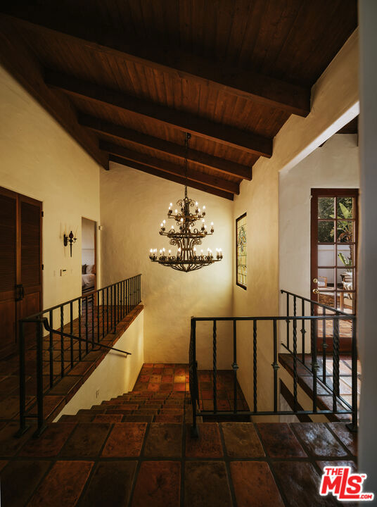 2942 Passmore Drive, Los Angeles CA: https://media.crmls.org/mediaz/840263c6-7f4e-41f9-aac9-de910b5a9170.jpg