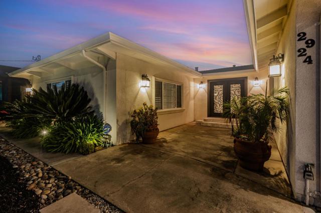 2924 Vivian Lane, San Jose CA: https://media.crmls.org/mediaz/8402b550-d35c-43c3-8870-eef078980f12.jpg