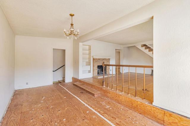 2643 Garfield Street, San Mateo CA: https://media.crmls.org/mediaz/8402ce6b-5989-42b3-a02d-cb0024522498.jpg
