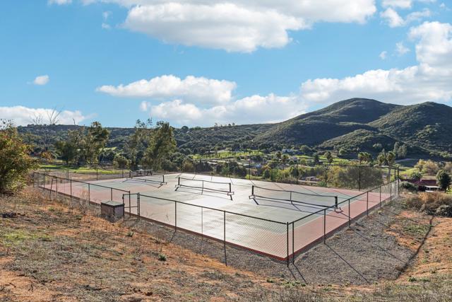 26086 Bear Valley Heights Road, Escondido CA: https://media.crmls.org/mediaz/840340ce-5fca-498b-9e31-69b490467225.jpg