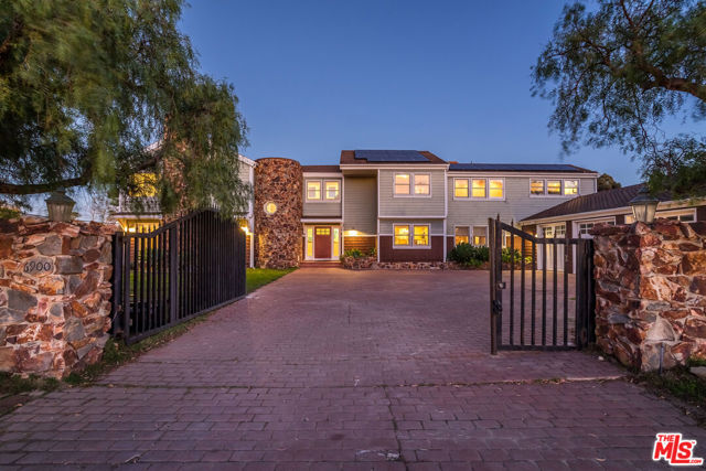 6900 Dume Drive photo 1