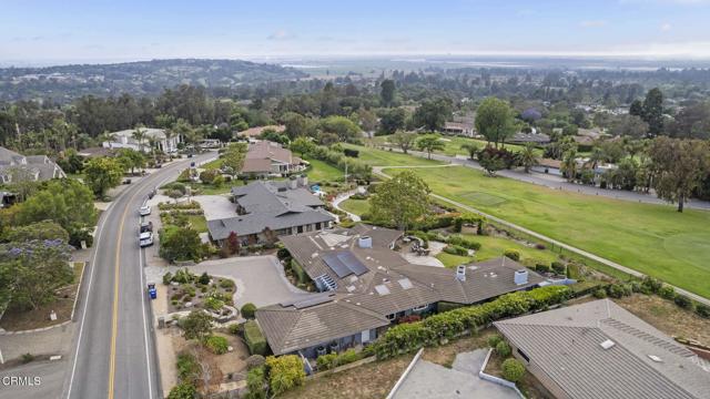 1361 Calle Aurora, Camarillo CA: https://media.crmls.org/mediaz/84054582-53a2-419e-b8f9-7a16d64a90f2.jpg