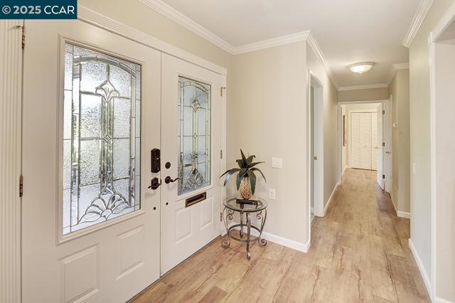 2424 Tice Creek Dr., Walnut Creek CA: https://media.crmls.org/mediaz/84064043-0daf-4cc3-adee-64fea6c030bd.jpg