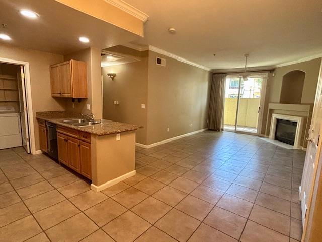 1360 Shady Lane, Turlock CA: https://media.crmls.org/mediaz/84066413-73ca-4f1f-9266-bc54e1474623.jpg