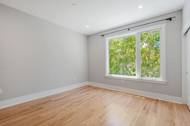1667 San Carlos Avenue, San Carlos CA: https://media.crmls.org/mediaz/84073650-4a22-447c-8a3b-de3191a36ce3.jpg