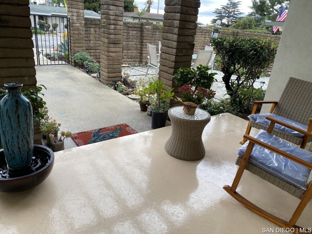 2401 Canfield DR, La Habra CA: https://media.crmls.org/mediaz/8407b627-2e68-4f6b-9f77-43922b170322.jpg