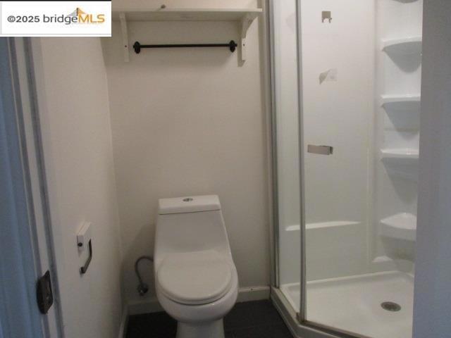 4211 Market St, Oakland CA: https://media.crmls.org/mediaz/840846b1-b9d2-4077-a2fc-83f5f9e07060.jpg