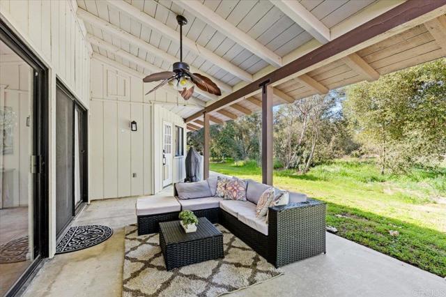 Detail Gallery Image 5 of 37 For 15406 Happy Hollow, Pauma Valley,  CA 92061 - 2 Beds | 2 Baths