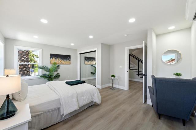 252 Euclid Avenue, Oakland CA: https://media.crmls.org/mediaz/8408e25c-66b4-43e9-acfc-f34789fcee2e.jpg