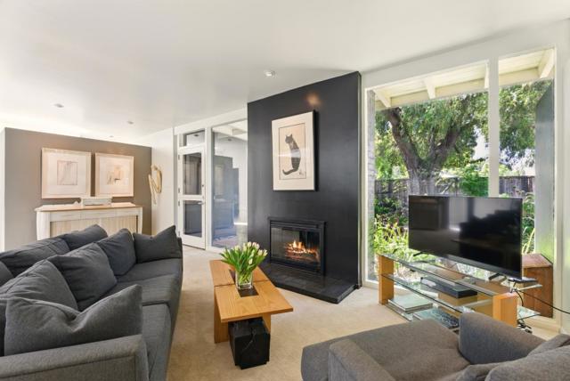 964 Colonial Lane, Palo Alto CA: https://media.crmls.org/mediaz/8409e3aa-f80f-460c-94c5-0df1edae67fa.jpg