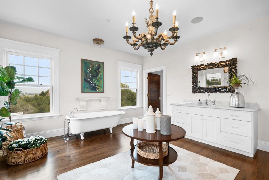 MLS #ML82020660 image #43