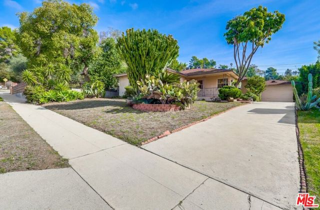 5452 Mount Helena Avenue, Los Angeles, California 90041, 3 Bedrooms Bedrooms, ,2 BathroomsBathrooms,Single Family Residence,For Sale,Mount Helena,25500627