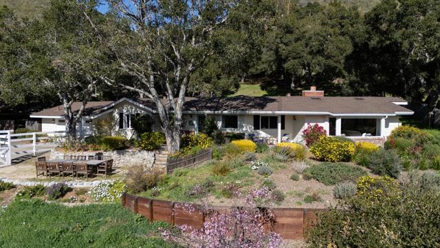 167 El Caminito Road, Carmel Valley CA: https://media.crmls.org/mediaz/840e2556-7863-4bf1-966c-b8cca9d060e5.jpg