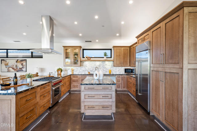 5572 Rainier Street, Ventura CA: https://media.crmls.org/mediaz/840fd7e4-2000-4eeb-bd4c-0d3dd2498fb6.jpg