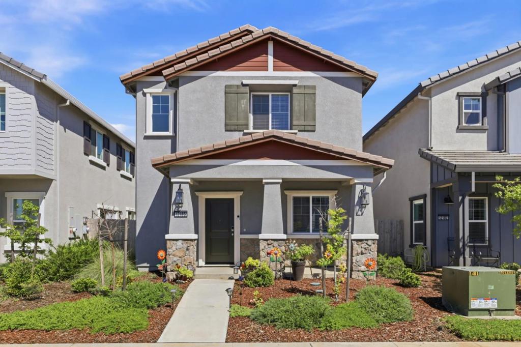 12185 Coal Creek Way