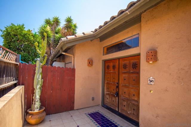10145 Diamond Head Ct, Spring Valley CA: https://media.crmls.org/mediaz/84108662-2afe-41cc-9741-b449c953d46a.jpg