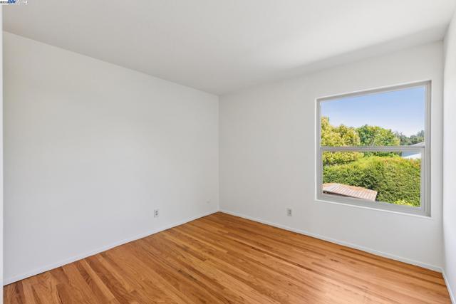 4190 Sharab Ct, Pleasanton CA: https://media.crmls.org/mediaz/841113b5-1e8f-4235-9d73-348fe8536b51.jpg