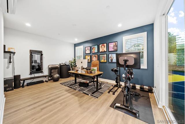 1715 Paterna Dr., Chula Vista CA: https://media.crmls.org/mediaz/84121d0f-fb78-4bbb-b82f-c0e9e4be873e.jpg