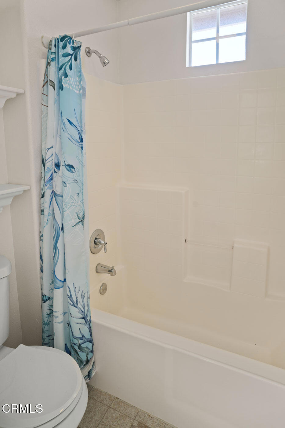 https://media.crmls.org/mediaz/841251fd-cbdc-4cc9-8f5e-a0b9fa00bf84.jpg?preset=X-Large