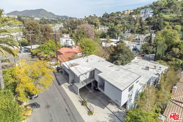 3625 Regal Place, Los Angeles, California 90068, ,Multi-Family,For Sale,Regal,24370458