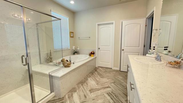 3936 Purple Finch Lane, Modesto CA: https://media.crmls.org/mediaz/841341eb-887d-4148-831f-5d225310bab1.jpg