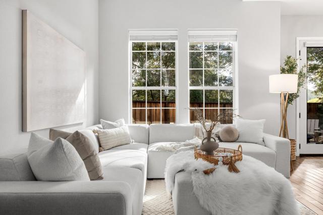 5 Tuscany Court, Scotts Valley CA: https://media.crmls.org/mediaz/841440d8-0a81-4e05-9a7e-a35835da867f.jpg