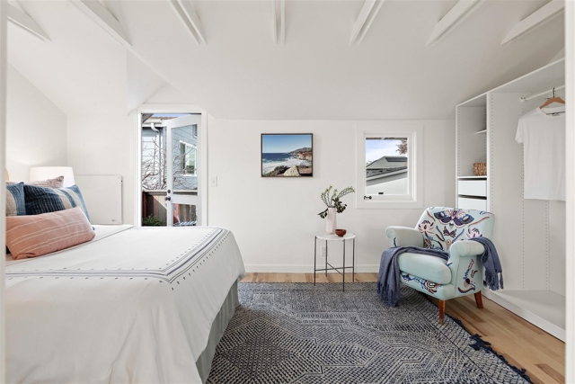 Image 31 of 49 For 1447 Kains Ave