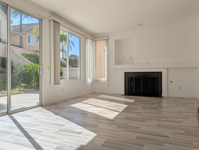 Detail Gallery Image 9 of 32 For 18791 Caminito Pasadero #83,  San Diego,  CA 92128 - 3 Beds | 2/1 Baths