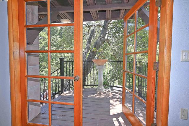38 Saint Stephens Dr., Orinda CA: https://media.crmls.org/mediaz/841536dc-f5a6-466c-aa14-3dc81aa7add2.jpg