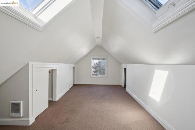 3245 Adeline ST, Oakland CA: https://media.crmls.org/mediaz/84169d83-30c9-456c-bc31-e906ac75670b.jpg