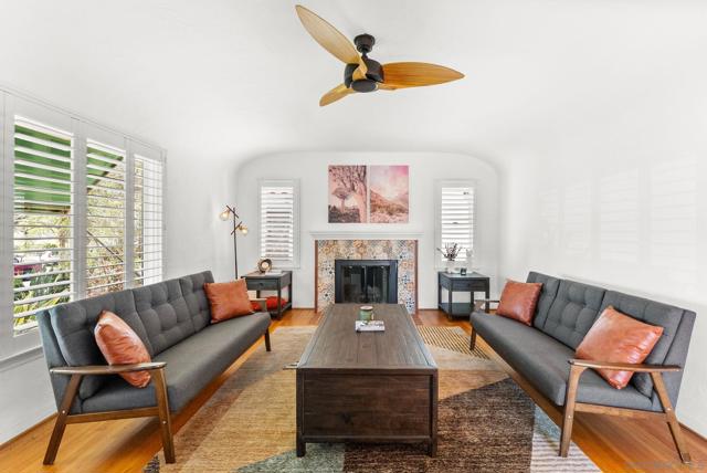 Image 3 of 46 For 5364 Adams  