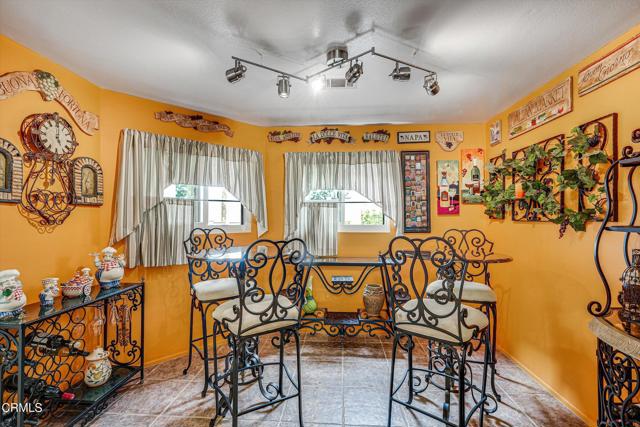 728 Island View Circle, Port Hueneme CA: https://media.crmls.org/mediaz/8418bf08-7c82-4fa1-b1a0-55e9b074b396.jpg