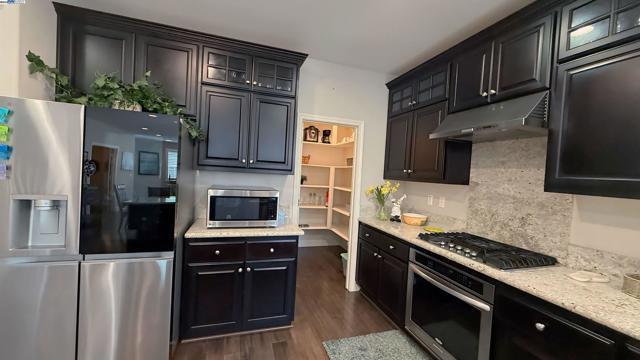 131 Lusitano Way, Gilroy CA: https://media.crmls.org/mediaz/84195899-e42d-4602-aa0e-43ad3b5a6ea3.jpg