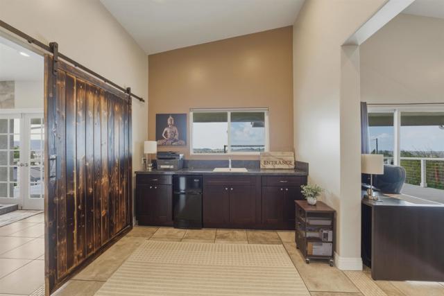 Detail Gallery Image 18 of 64 For 1659 Curry Comb Dr, San Marcos,  CA 92069 - 4 Beds | 3 Baths