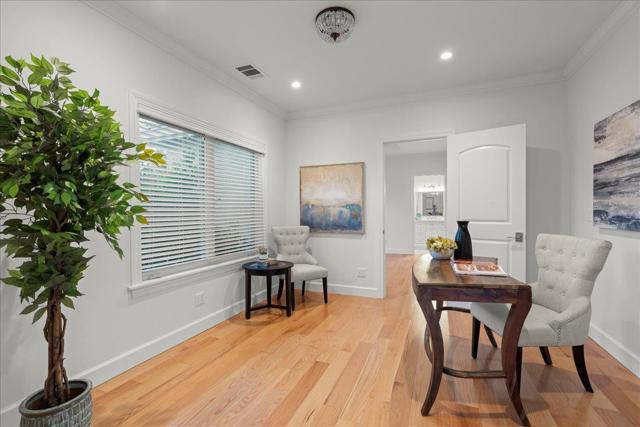 15211 Becky Lane, Monte Sereno CA: https://media.crmls.org/mediaz/841aa713-dbd1-4baa-ad34-46c979aa4345.jpg