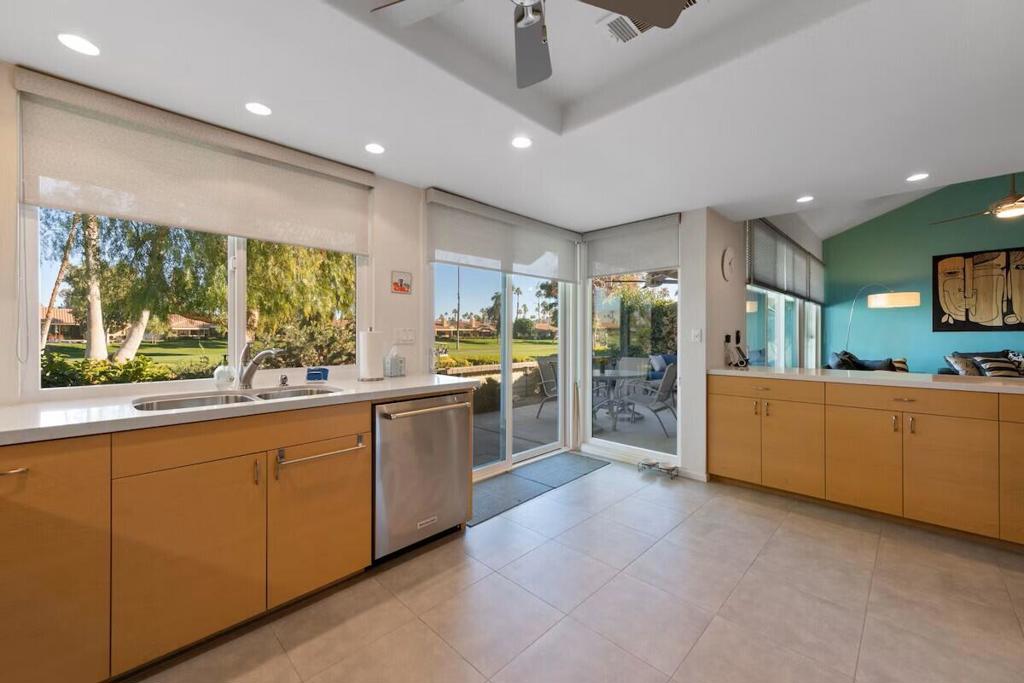 MLS #219137386DA image #5