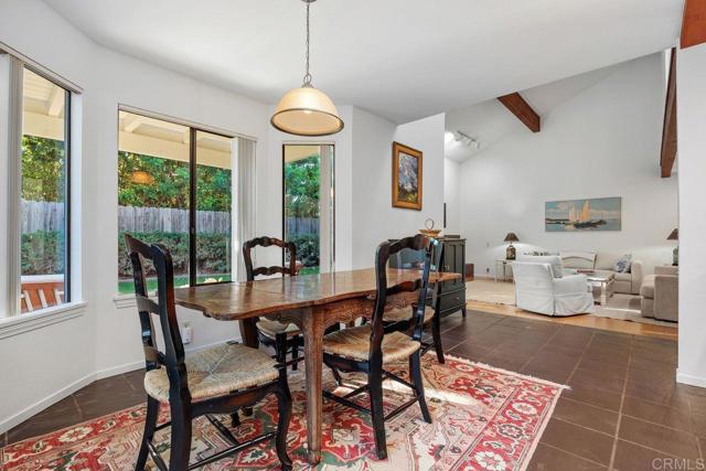 Detail Gallery Image 10 of 42 For 2647 Cazadero Drive, Carlsbad,  CA 92009 - 3 Beds | 2 Baths