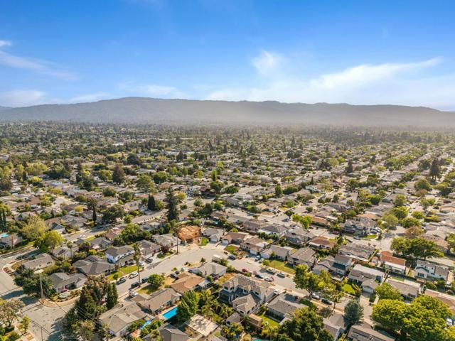 2366 Weston Drive, San Jose CA: https://media.crmls.org/mediaz/841dba36-d222-418b-86e5-903334b8633a.jpg