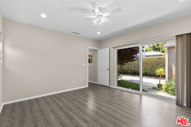 11241 Pearl Street, Los Angeles CA: https://media.crmls.org/mediaz/841f0b5d-9925-4720-9dc0-d481b51ab203.jpg