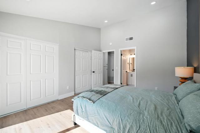 1190 Rio Norte Way, Sacramento CA: https://media.crmls.org/mediaz/841f414c-4273-46ba-b2e9-e057c0b37feb.jpg