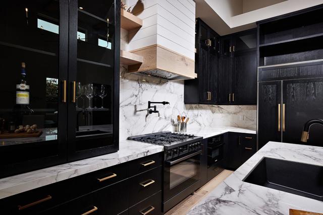 177 N Vulcan Avenue, Encinitas CA: https://media.crmls.org/mediaz/842060f8-0d39-4577-bf8c-6c00bac0ea44.jpg