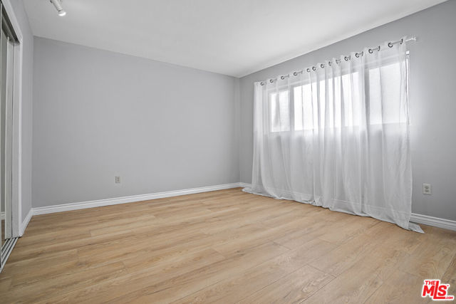 11743 Mayfield, Los Angeles CA: https://media.crmls.org/mediaz/8420624a-84a3-45fd-af47-ce67147cd948.jpg