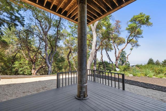 33 Bear Glen Drive, Woodside CA: https://media.crmls.org/mediaz/84216d33-3a3d-4f8a-b001-40ab764852e0.jpg