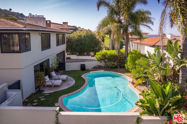 501 Via Media, Palos Verdes Estates, California 90274, 4 Bedrooms Bedrooms, ,3 BathroomsBathrooms,Residential,Sold,Via Media,23321373