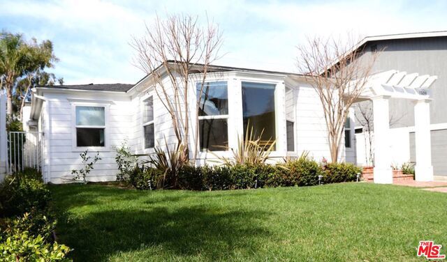 1509 MAGNOLIA Avenue, Manhattan Beach, California 90266, 3 Bedrooms Bedrooms, ,2 BathroomsBathrooms,Residential,Sold,MAGNOLIA,17213904
