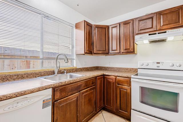 0 Oak Avenue, Half Moon Bay CA: https://media.crmls.org/mediaz/84268711-e33c-4cbb-82b5-51bfb9d8308b.jpg
